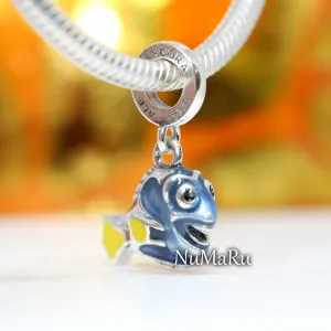 Dory Dangle Charm 792025C01