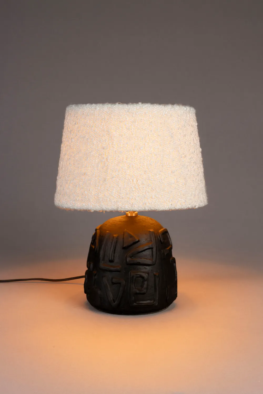 White Bouclé Table Lamp | Dutchbone Renzo