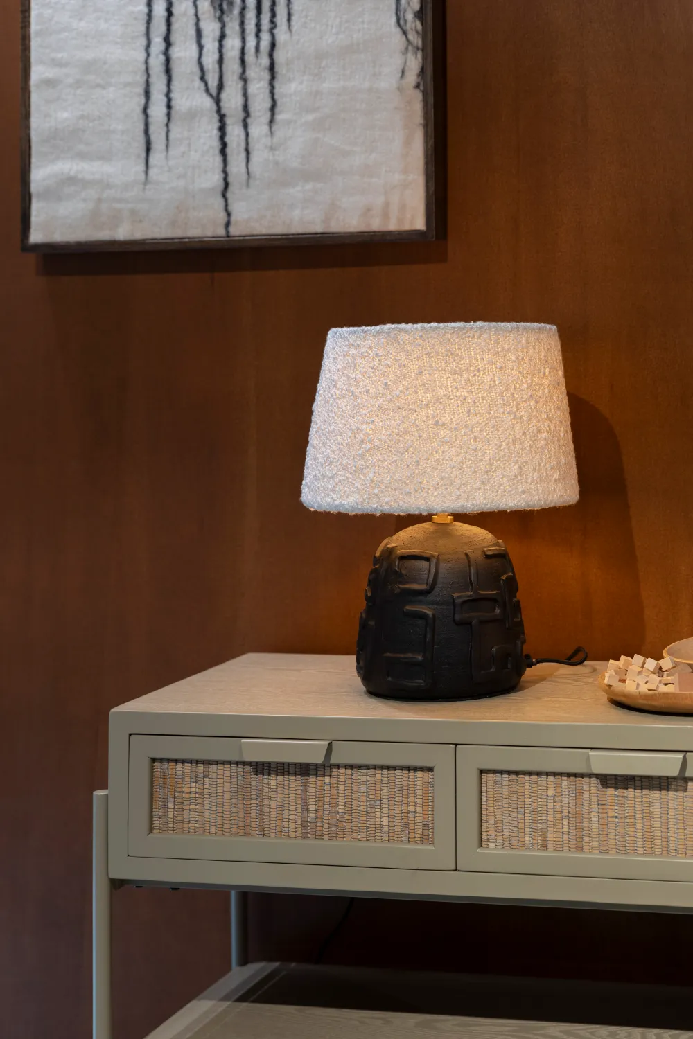 White Bouclé Table Lamp | Dutchbone Renzo